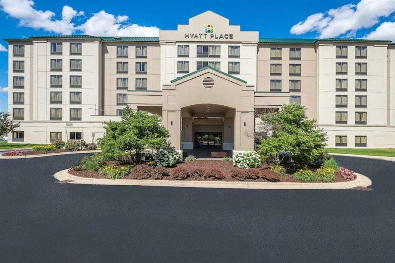 Hyatt Place Detroit/Utica Exterior photo